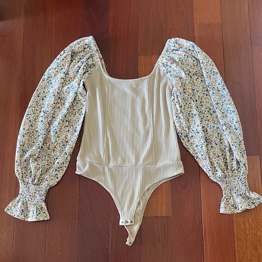 Promesa Cream Bodysuit with Floral Sleeves